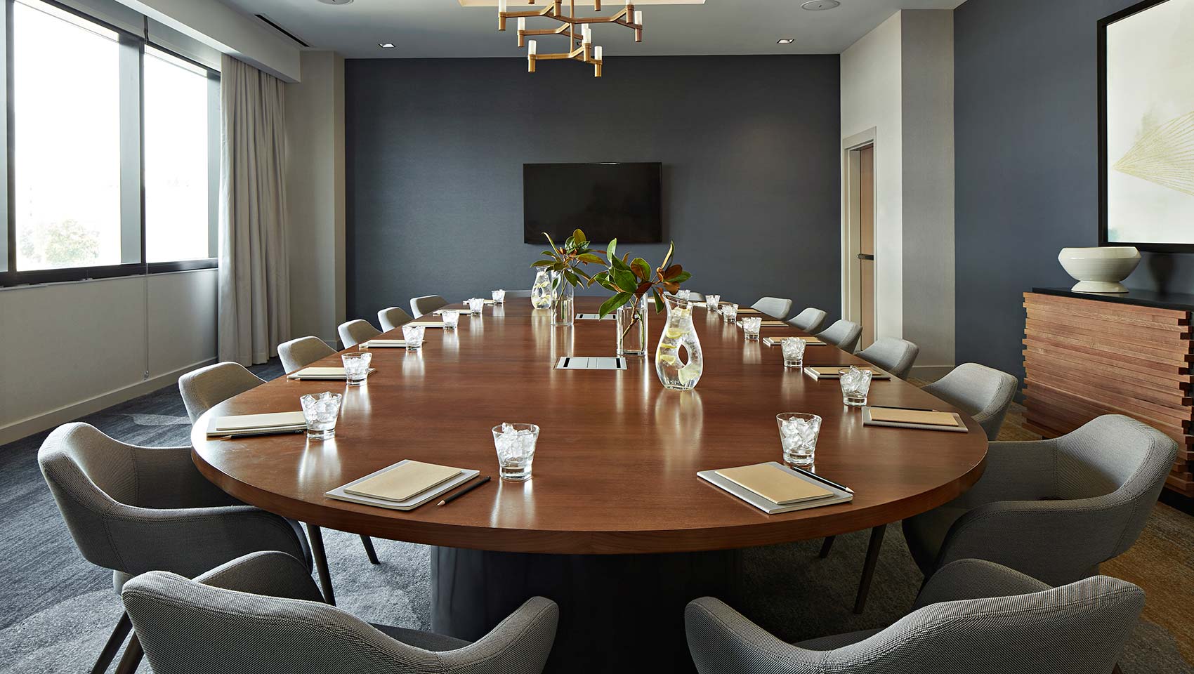 Oak Room Boardroom Meeting Space