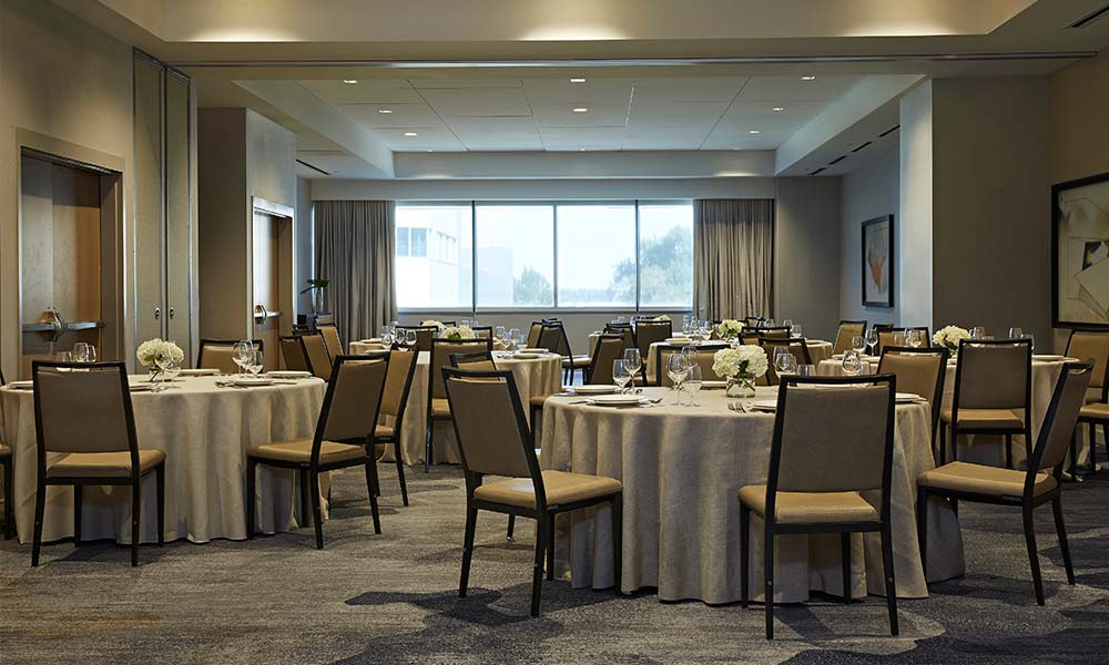 alder-room-dinner-reception-rounds-setup-sawyer-sacramento