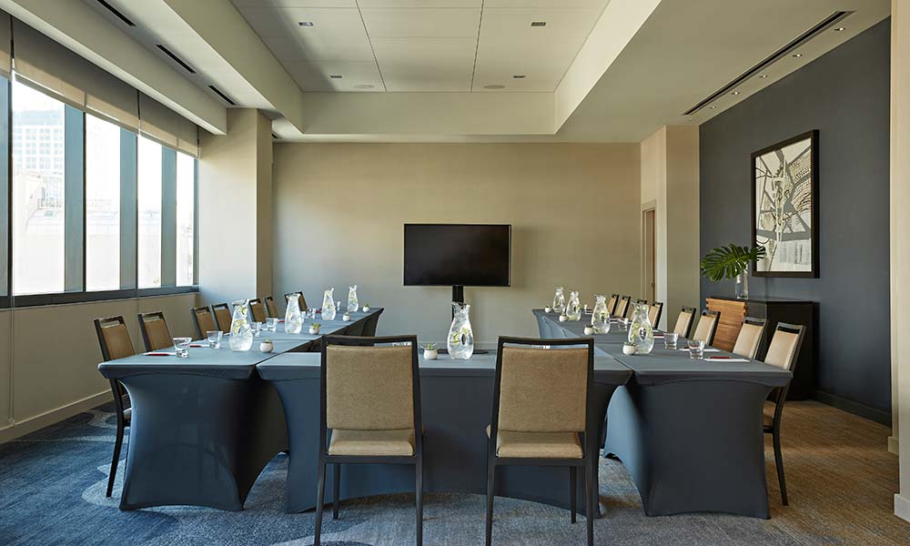 sycamore-room-meeting-space-u-shape-sawyer-sacramento